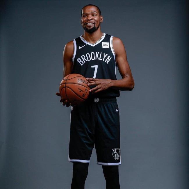 赛场上的新 赛场上的新