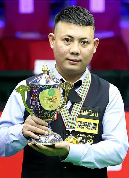 为球队争夺 为球队争夺